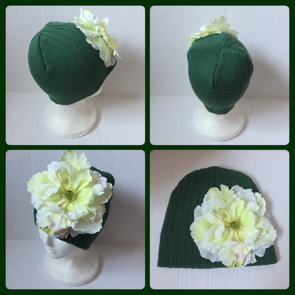 Beautiful one of a kind Green hat with flower💚